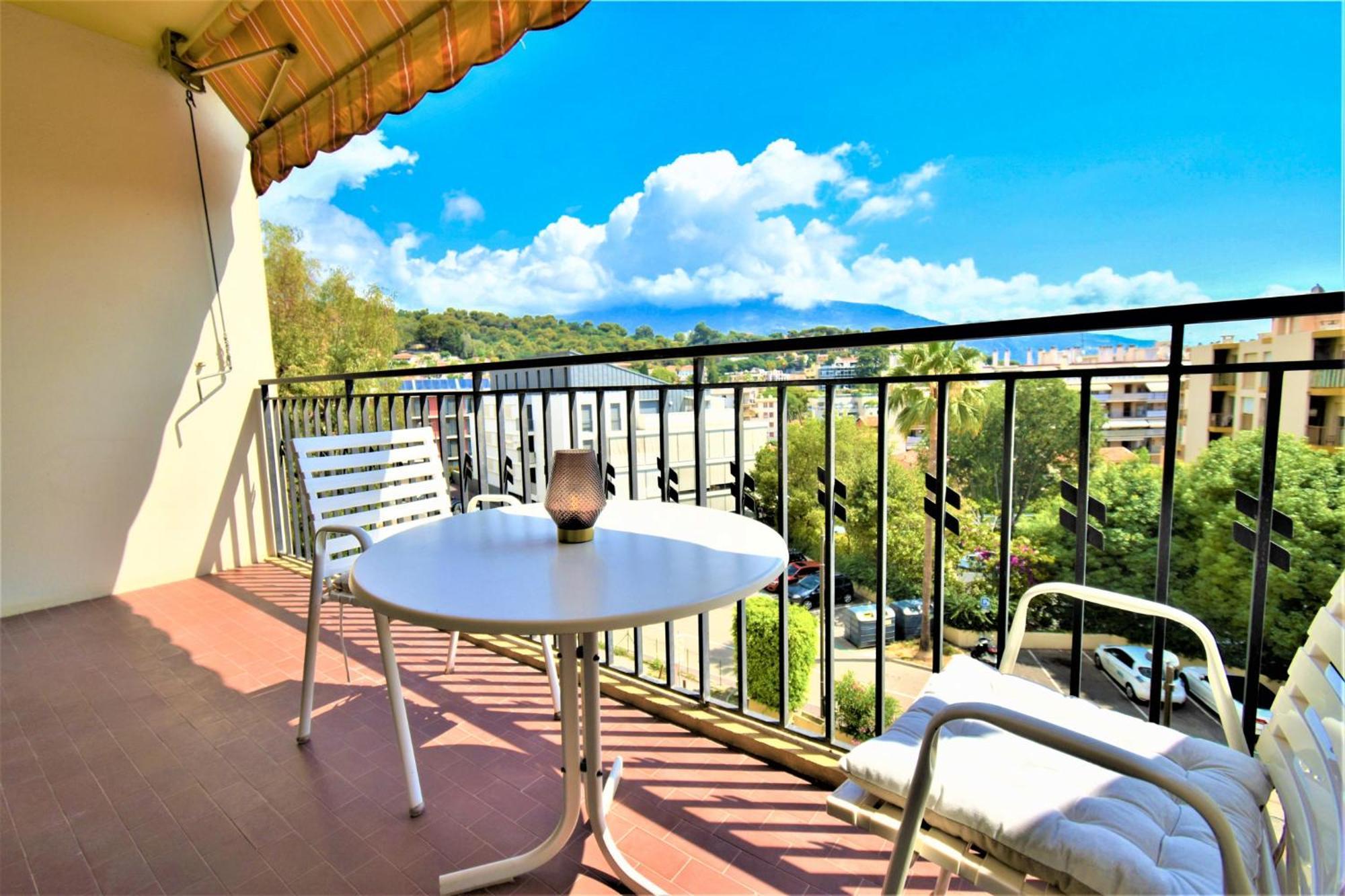 L'Orangerie - Proche Mer - Terrasse - Parking Prive - Clim Roquebrune-Cap-Martin Buitenkant foto