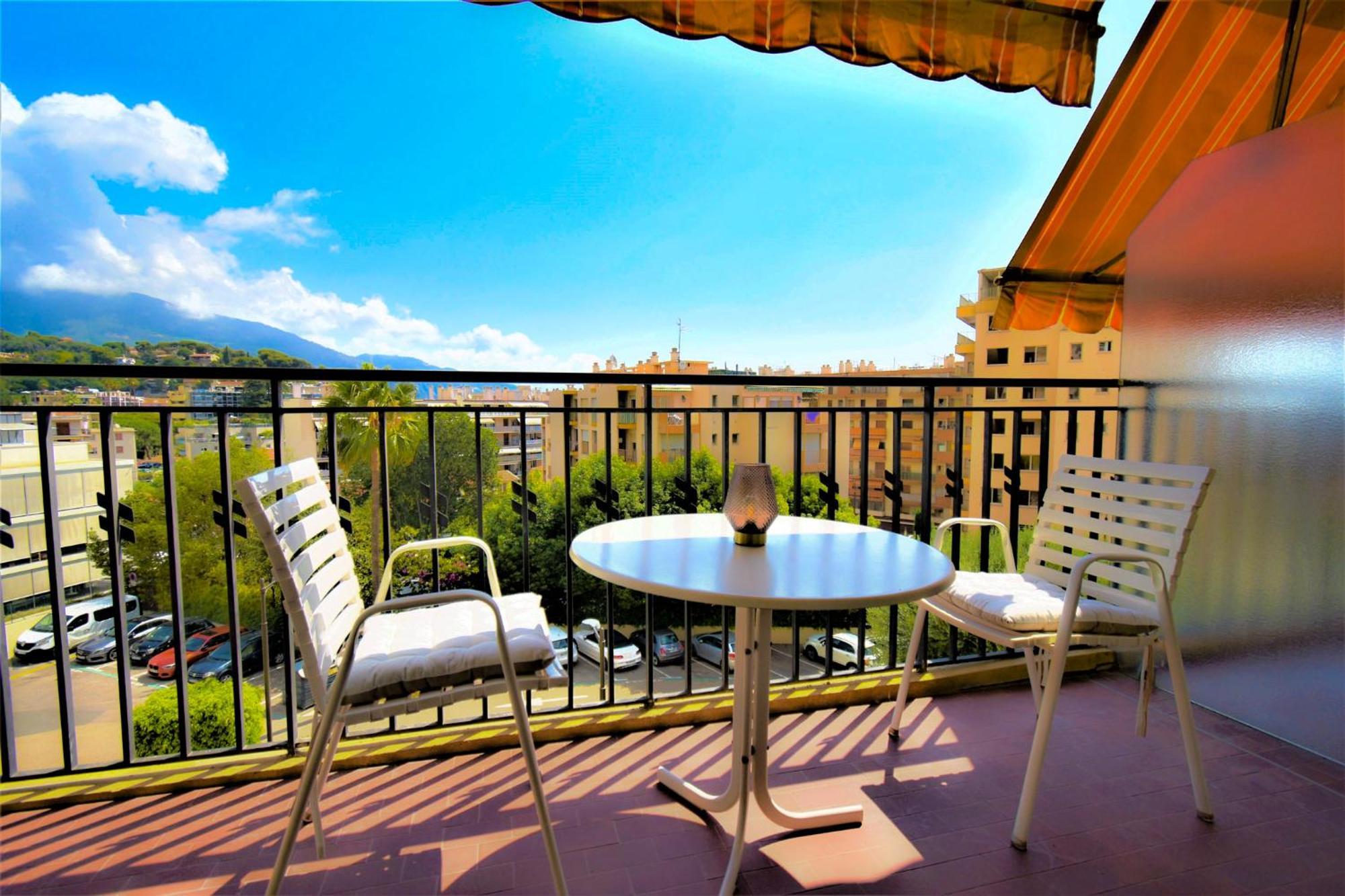 L'Orangerie - Proche Mer - Terrasse - Parking Prive - Clim Roquebrune-Cap-Martin Buitenkant foto